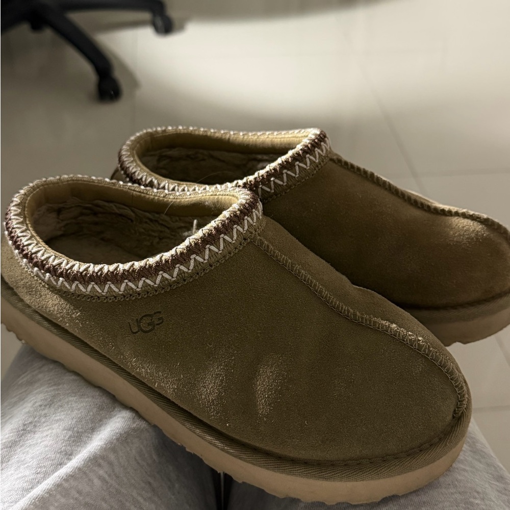 UGG Slippers